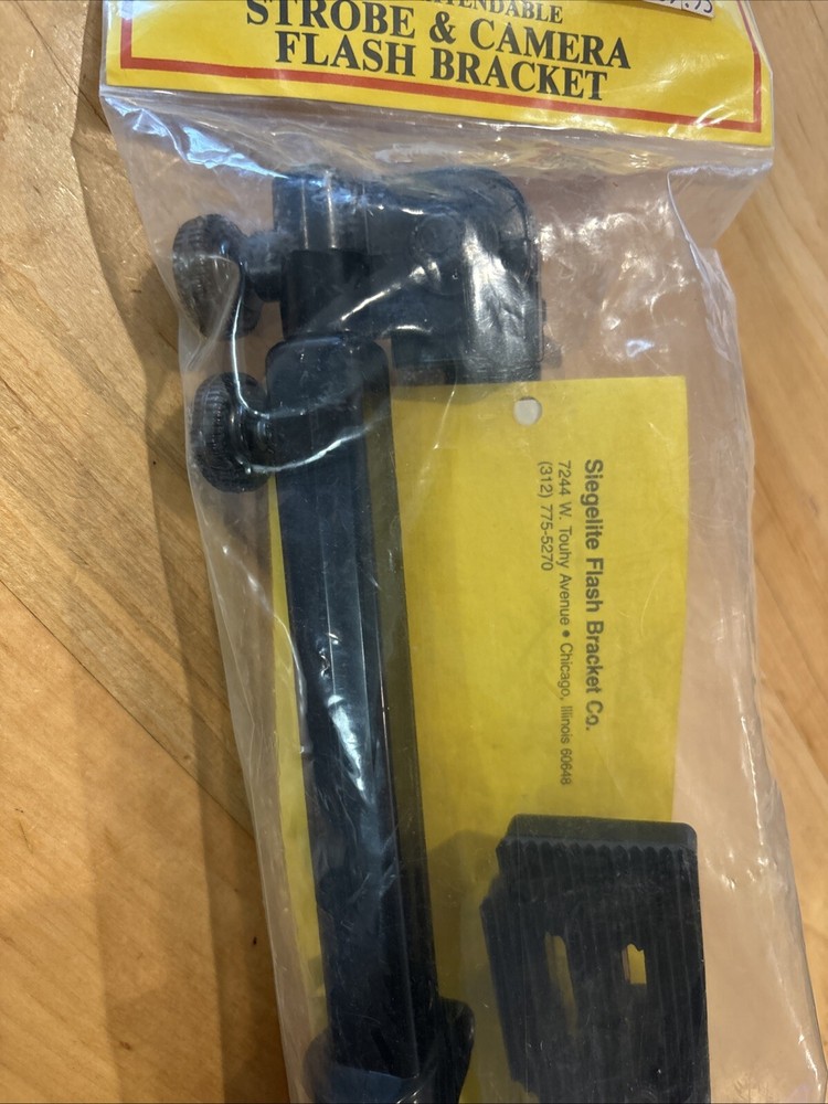 Siegelite Flash Eliminater & Light Balancing Camera Bracket