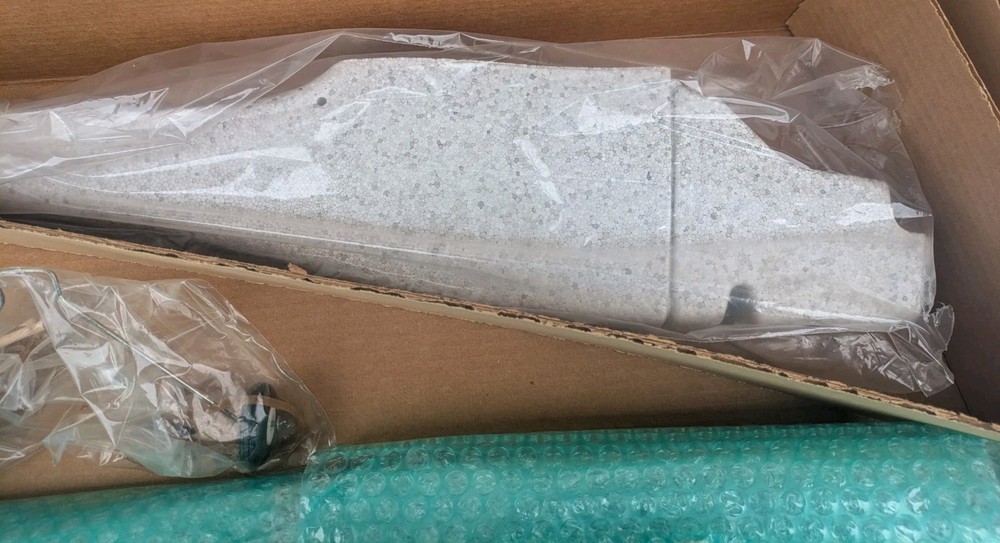 Cox Recon Free Flying Airplane In Box