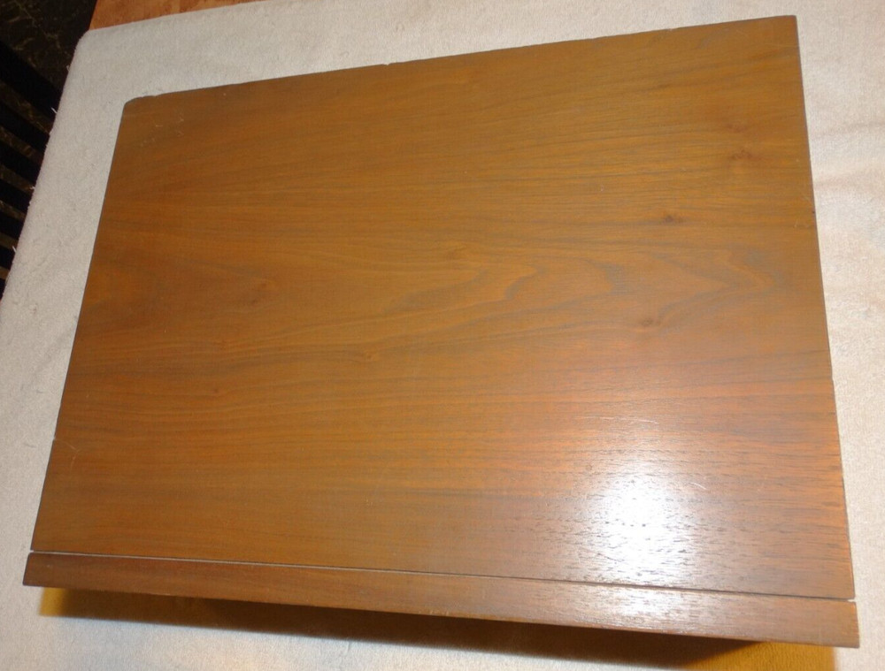 Vintage Wood Case Amplifier-Reciever