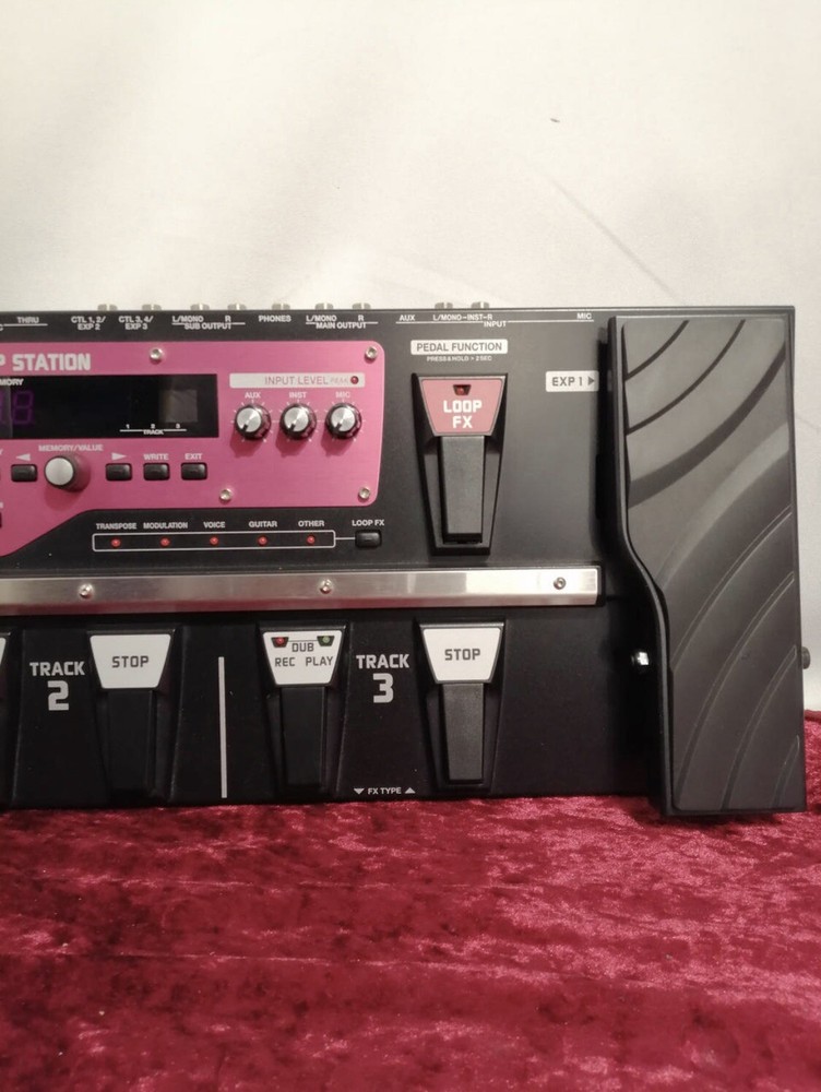 Boss RC-300 Loop Station Guitar multi-effects pedal Test Completed