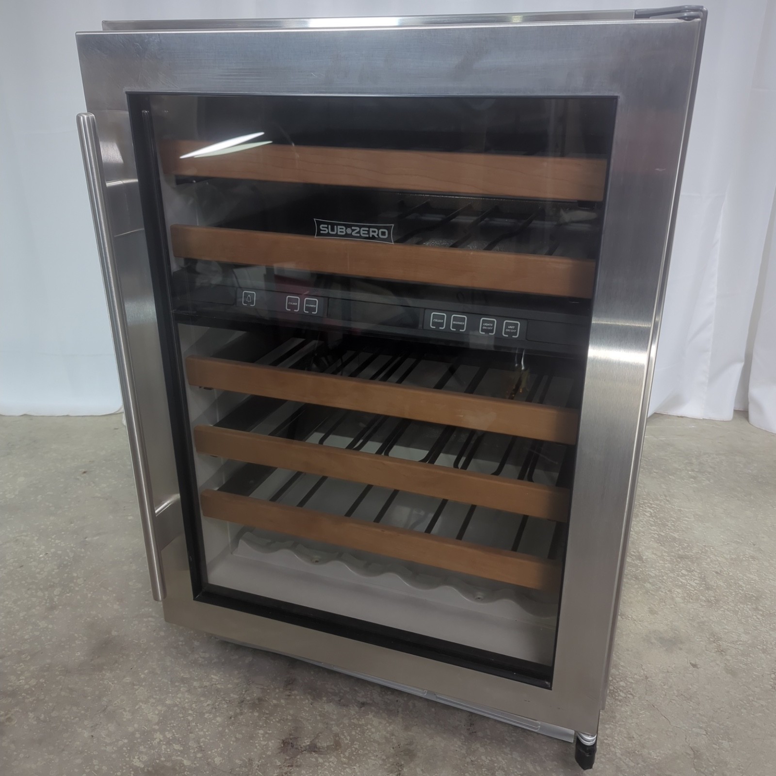 2014 Sub-Zero 424FS 24" Stainless Steel Standalone/Undercounter Wine Cooler