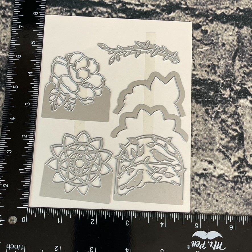 Stampin Up BOTANICAL TAGS Thinlits Dies #146824