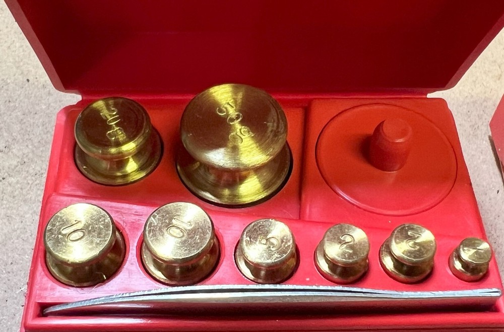 Correct Count Calibration Weight Set Model 101 With Case