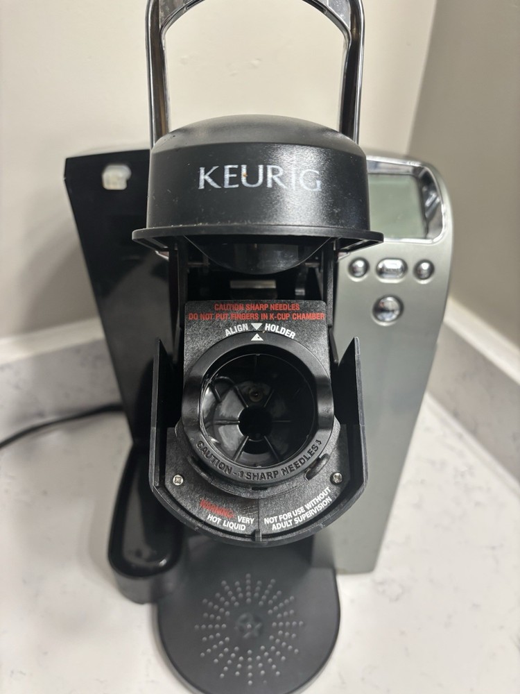 Keurig Platinum B70 Pod Coffee Machine Silver