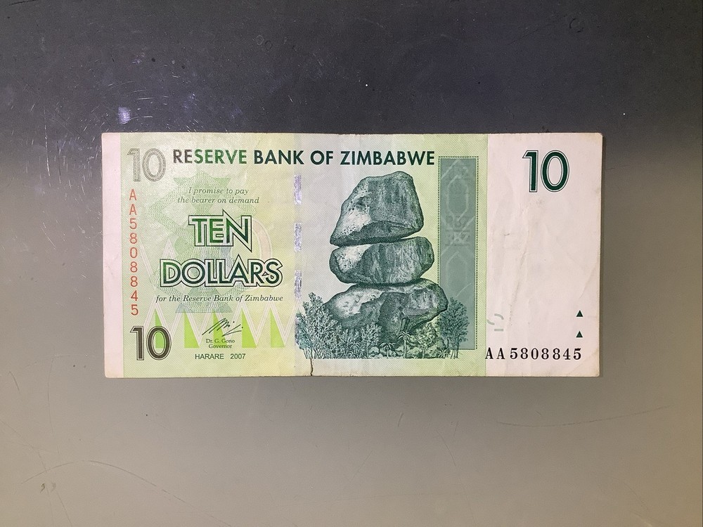 Zimbabwe 10 Dollars 2007 Circulated