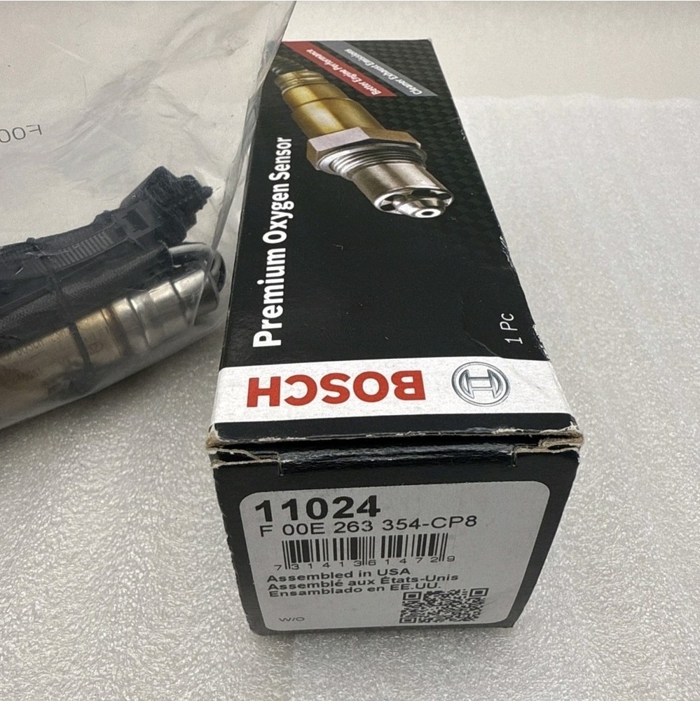 BOSCH 11024 Premium OE Fitment Oxygen Sensor - Compatible with Select Chrysler..
