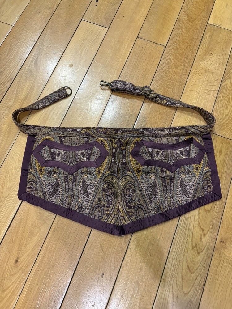 Number Nine SS2009 runway Apron