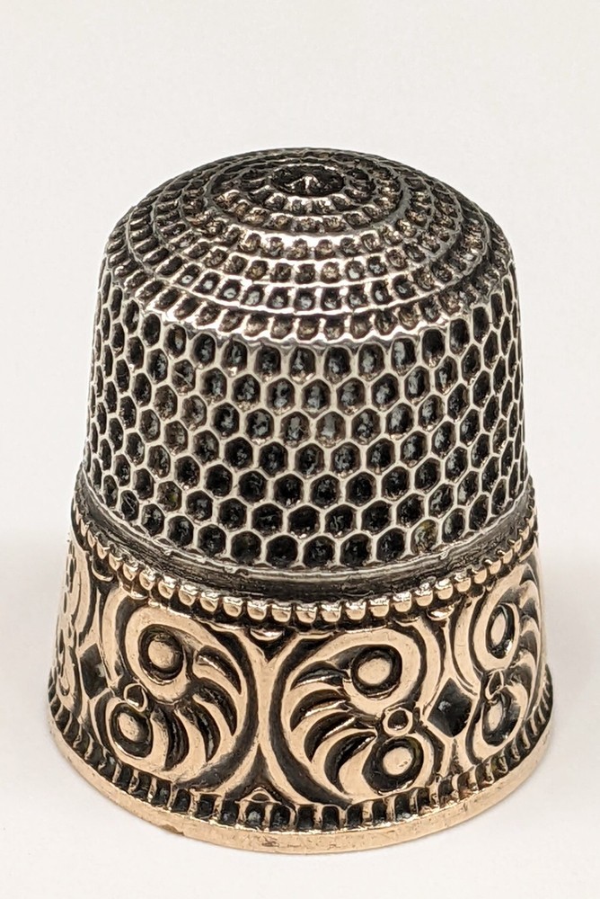 Vintage Sterling Thimble Gold   Anchor  Mark