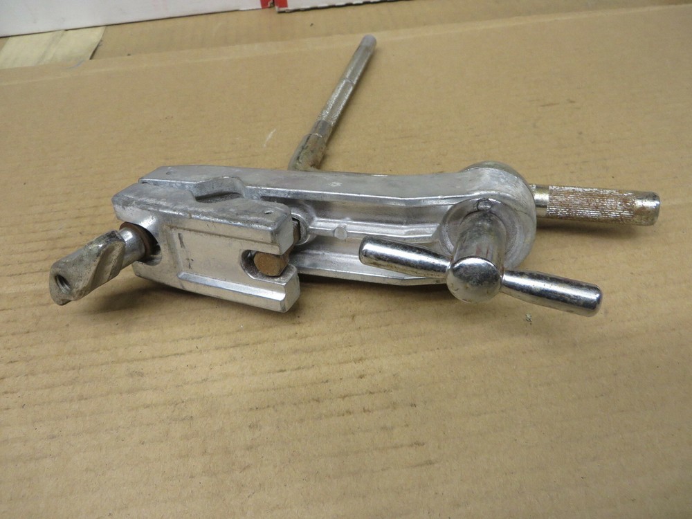 DRUM SET BRACKET PEARL