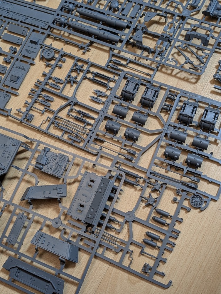 Warhammer 40k Baneblade Bits Sprues
