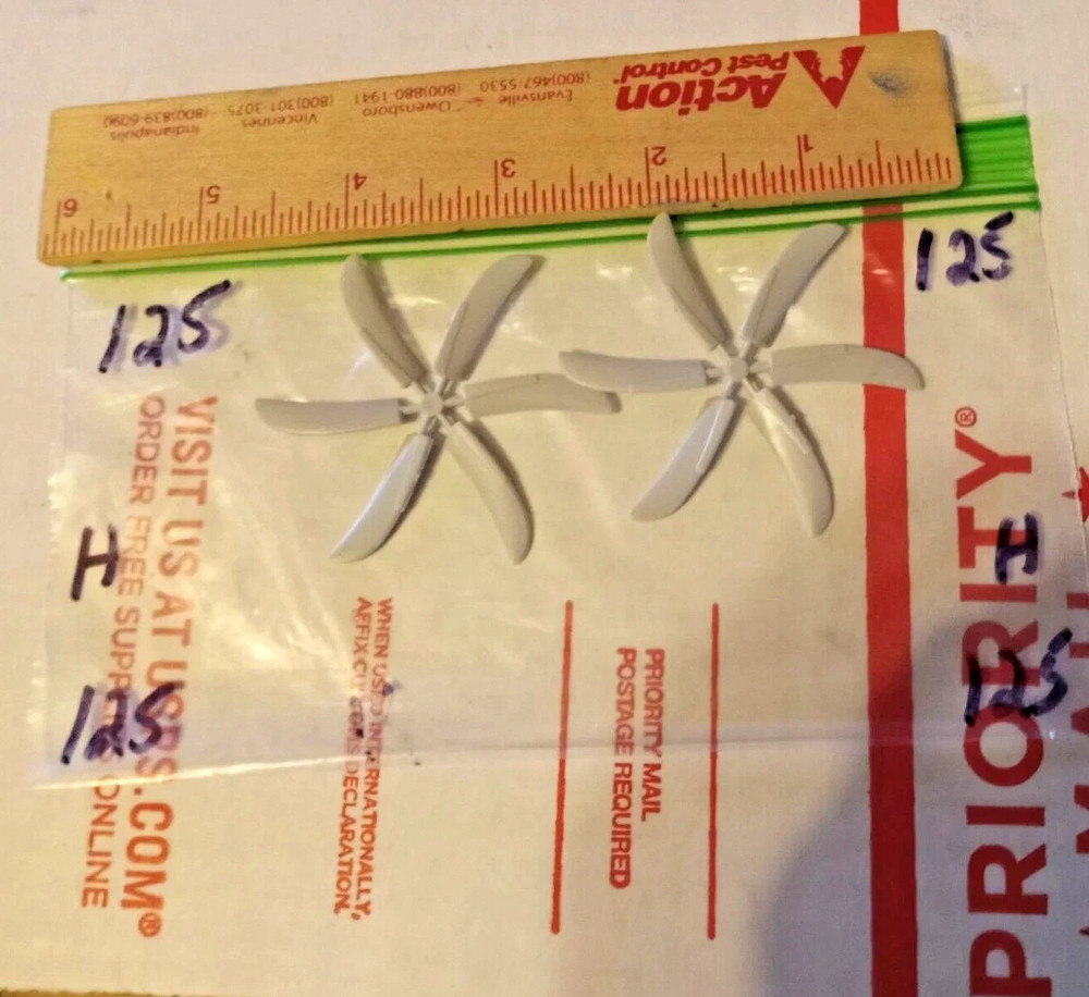 Two (2) plastic blades for your Airplane scale unknown  Package # 125 !!!!!!!!!!