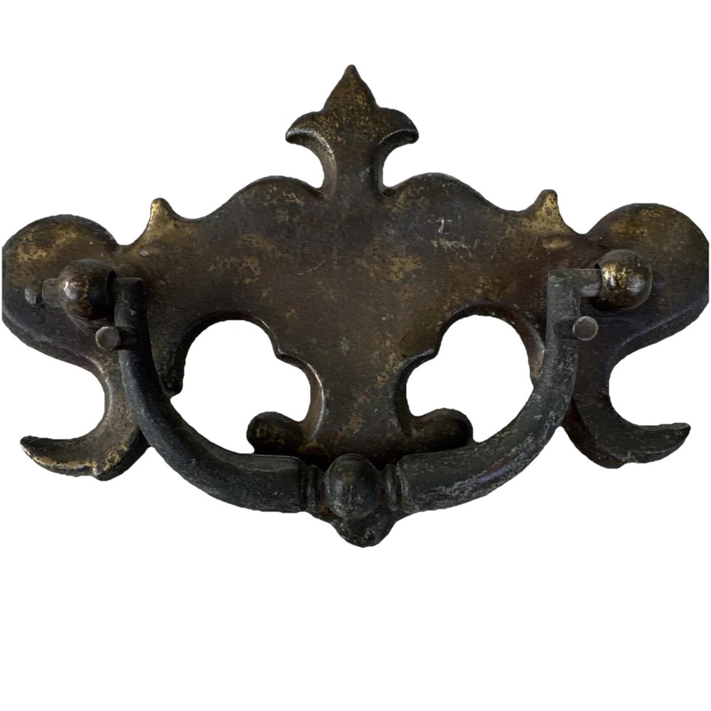 Fleur de Lis Antique Drawer Handle – 4.5" x 3" Rustic Brass Tone Hardware