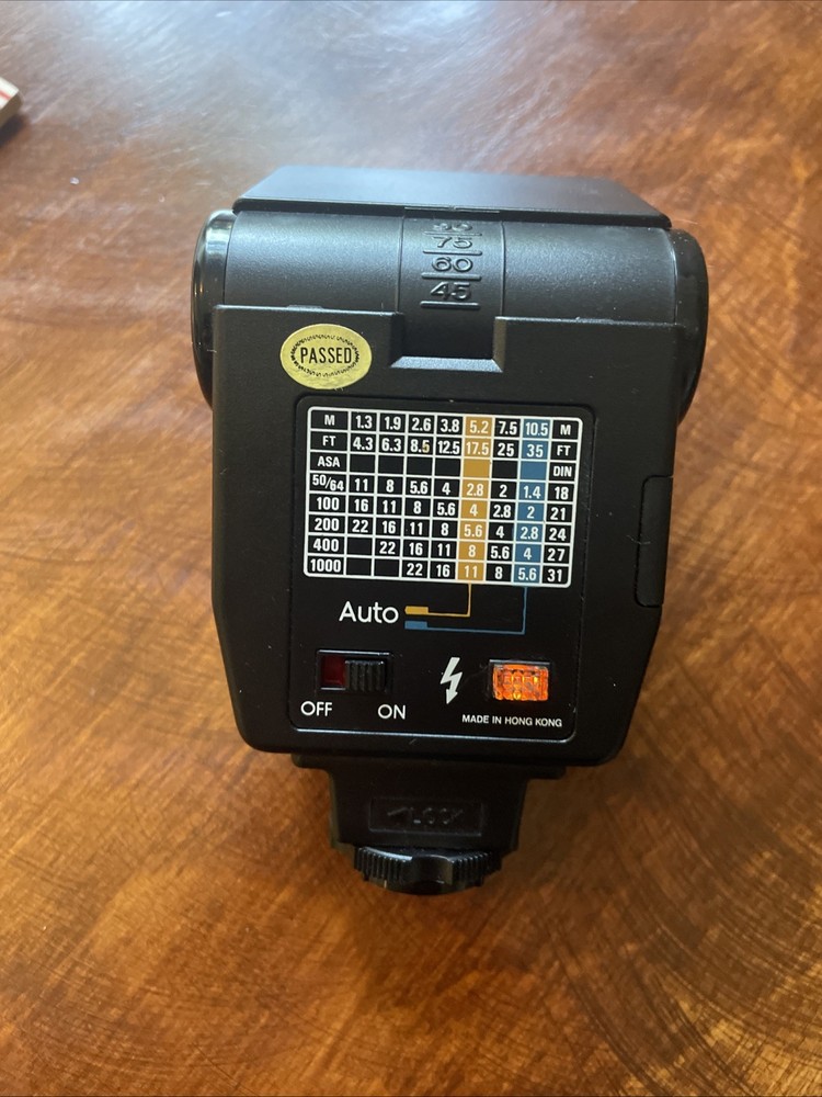 Quantaray QB-350A Universal Shoe Mount Camera Flash