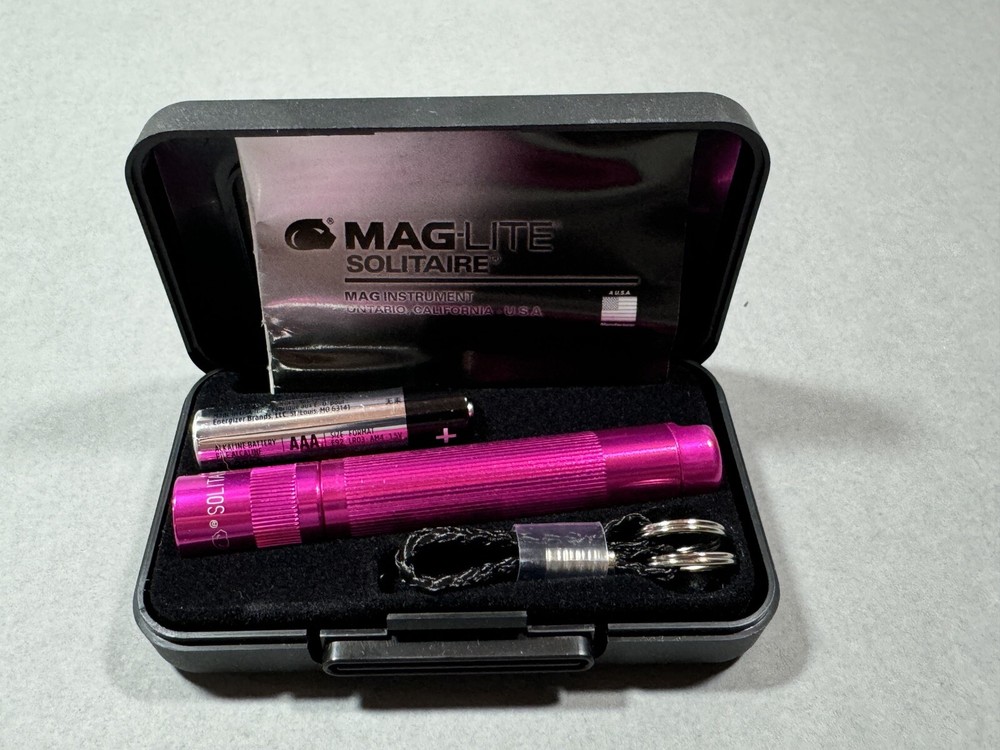 Mag-Lite Solitaire Mini Flashlight Resists Water/Impact USA-Made