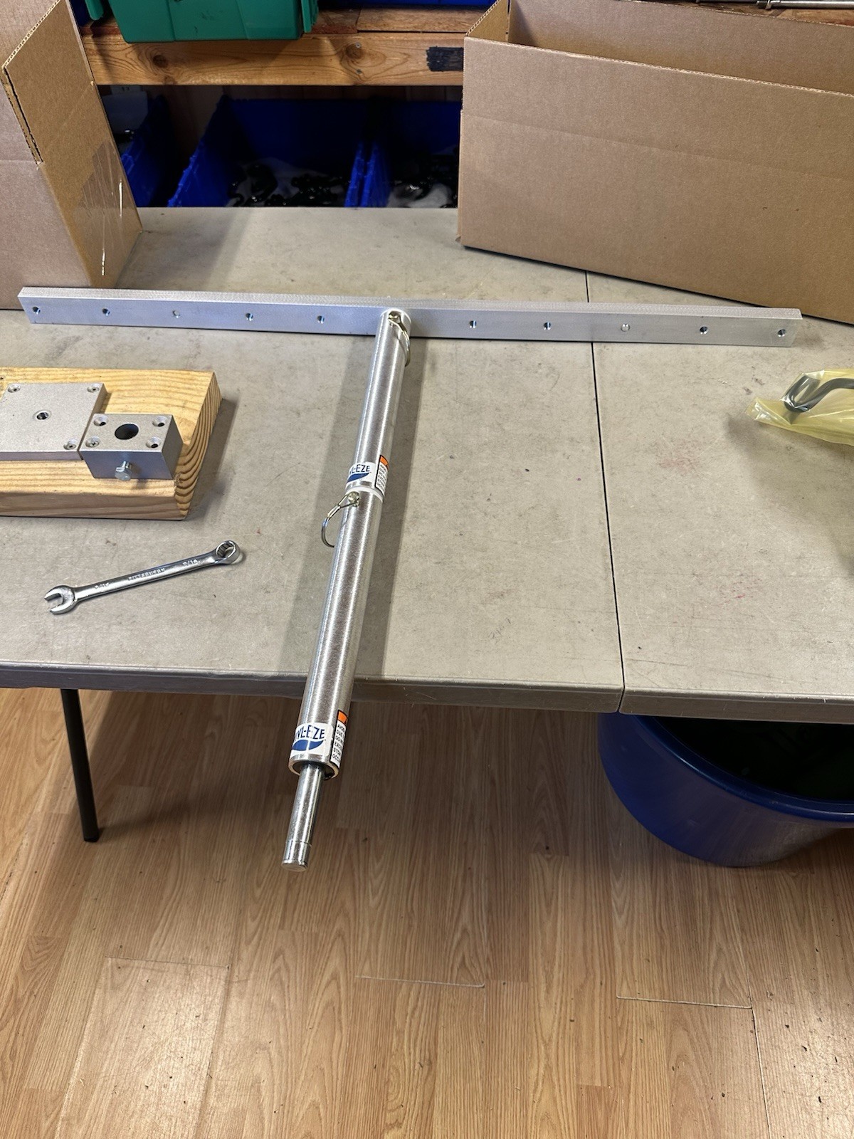 36 “ Heavy Duty T Bar With 22 “Post and 6 45 Degree Holders & 3/4 Drop In Post*