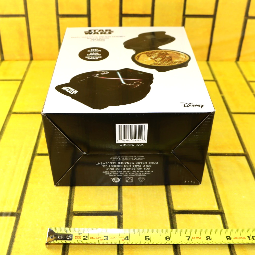 Star Wars Darth Vader Vs OBI-WAN Kenobi Waffle Maker