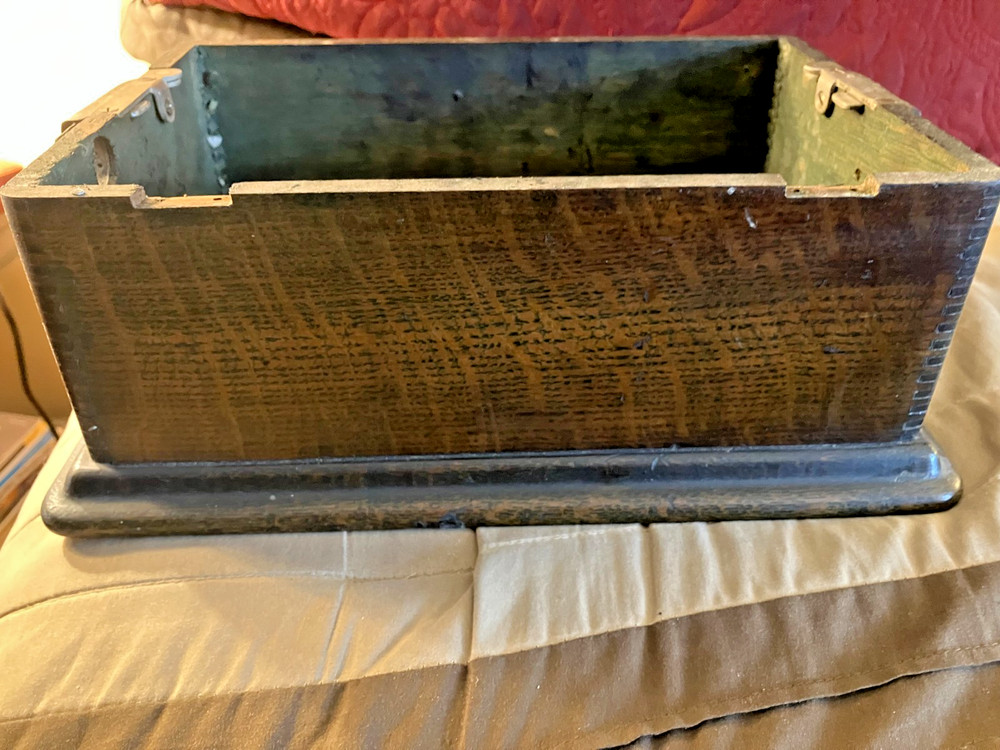 EDISON STANDARD MODEL A PHONOGRAPH CASE BOTTOM