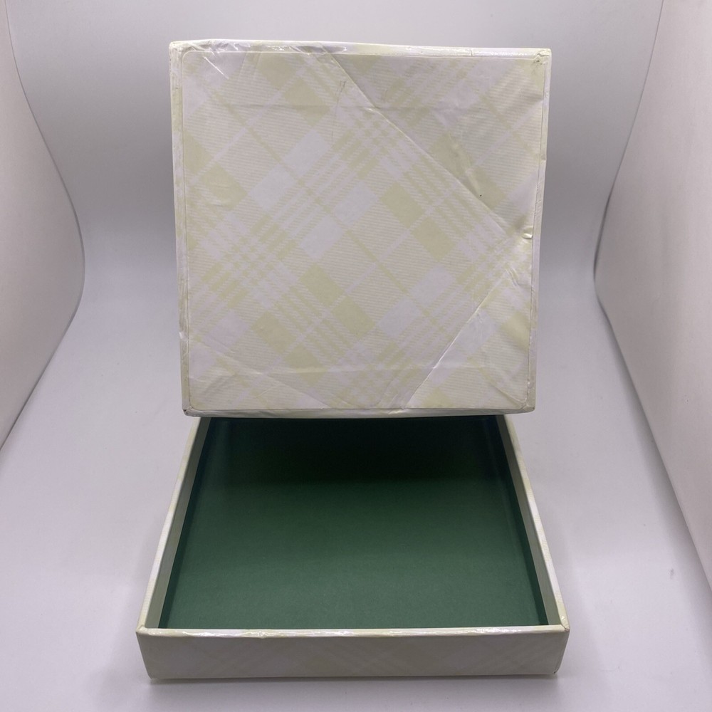 Small/Med Decorative Square Gift Box “Christmas Wishes”