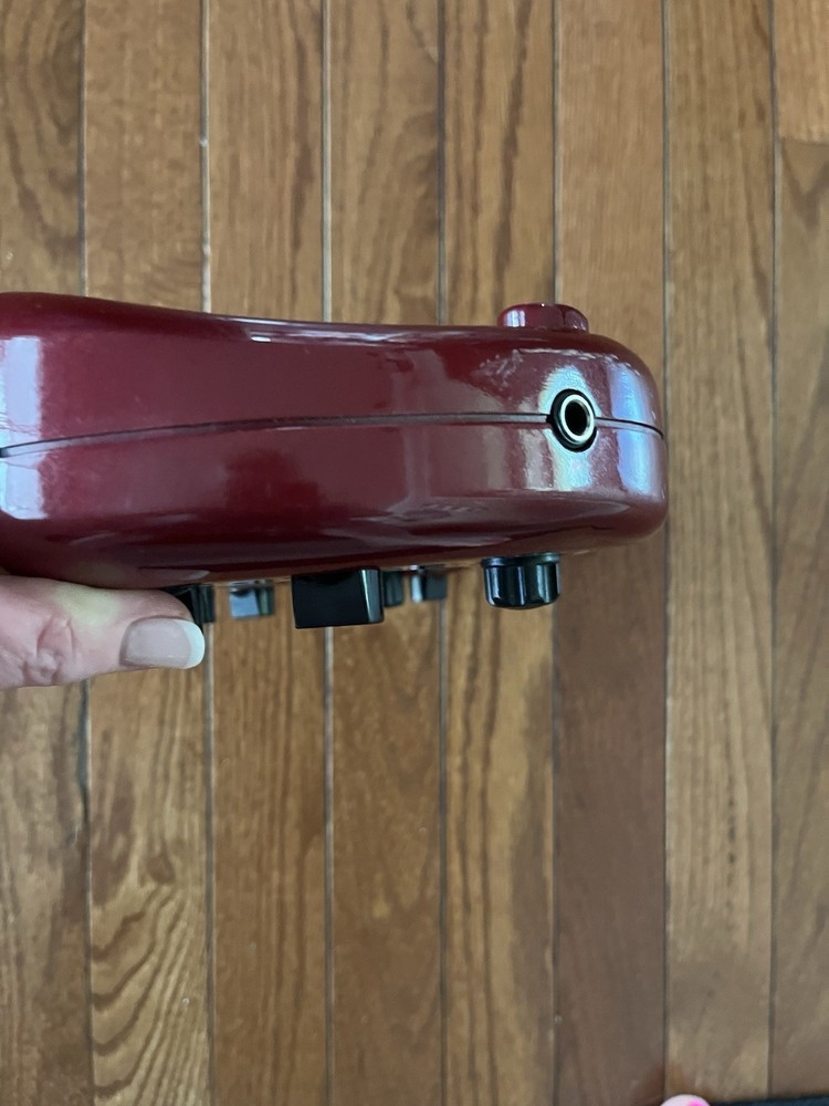 Line 6 POD XT Multi-Effects Guitar Processor Digital for Electric Guitar Red