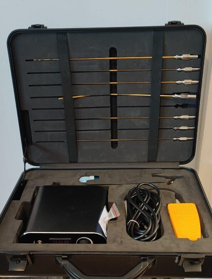 VibroLypo Liposculpture: Assisted vibration liposuction device