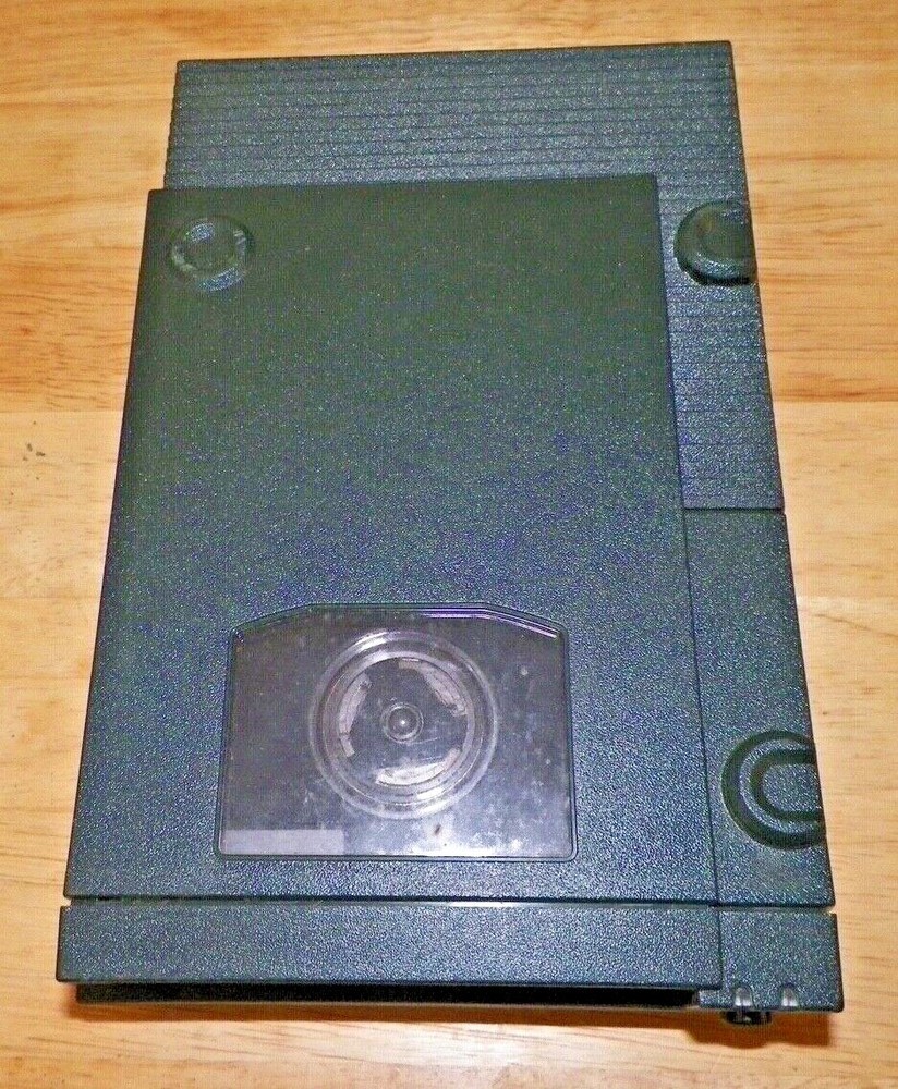 IOMEGA JAZ External Drive - V1000S - Untested