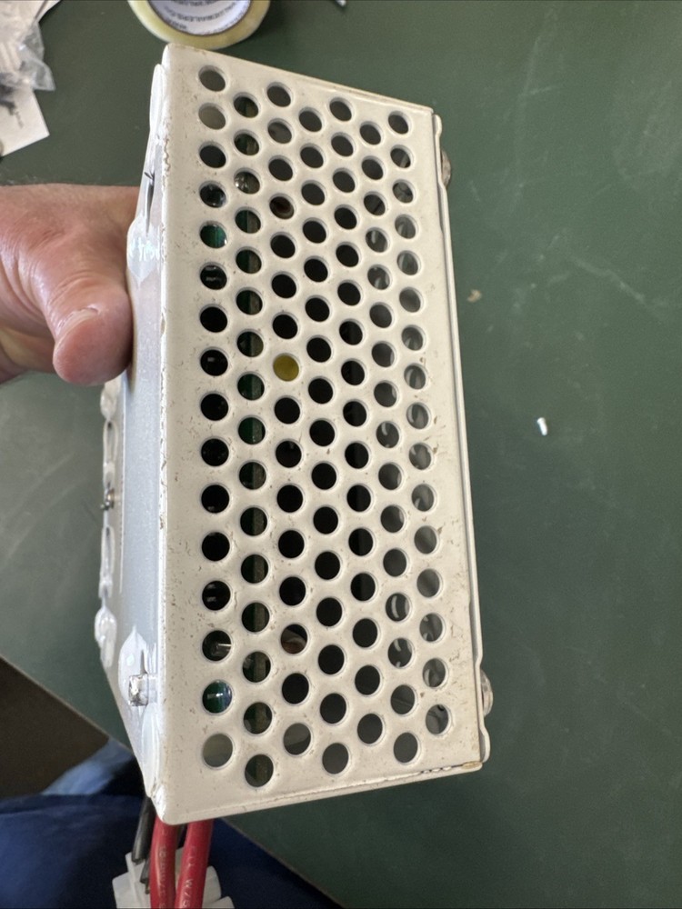 Xantrex 41XM Charge/Load Controller for Photovoltaic Power Systems
