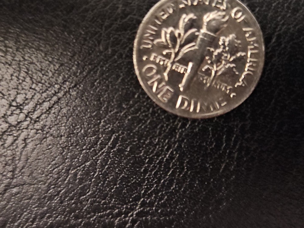 Rare Error 1985 D Roosevelt Silver Dime Coin
