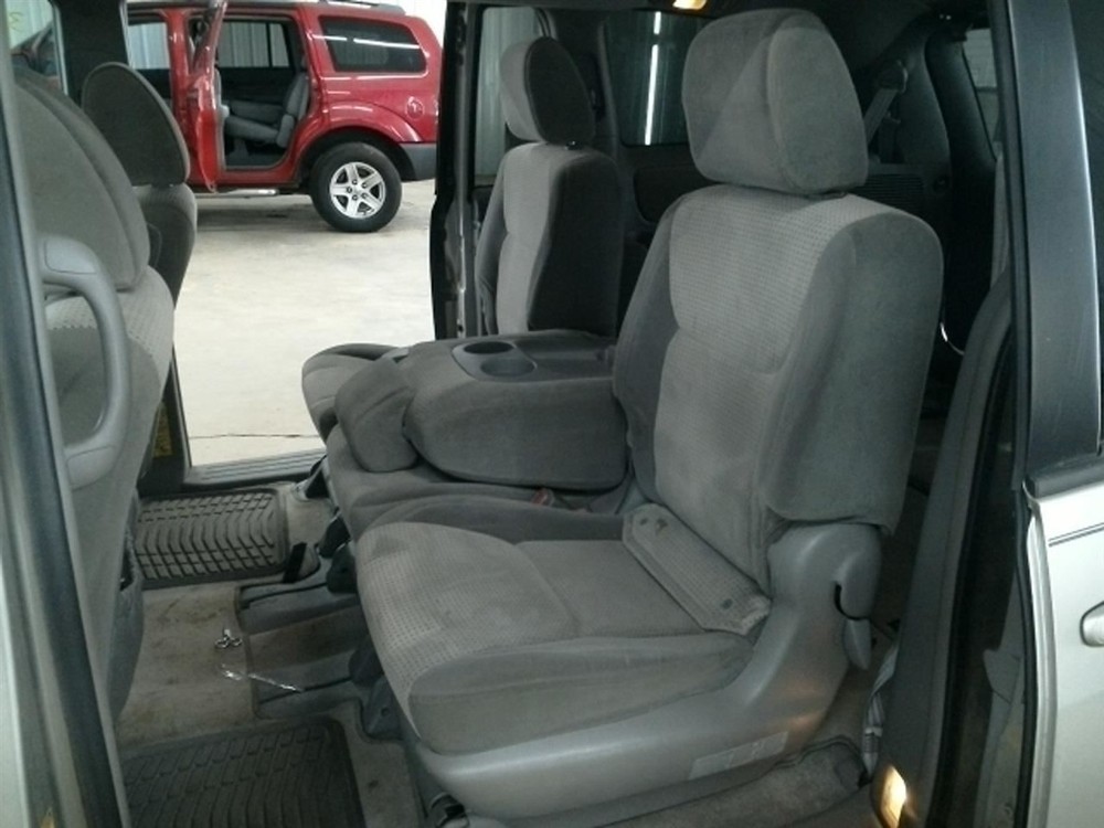 SIENNA 2010 Keys/Latches/Locks 104972369