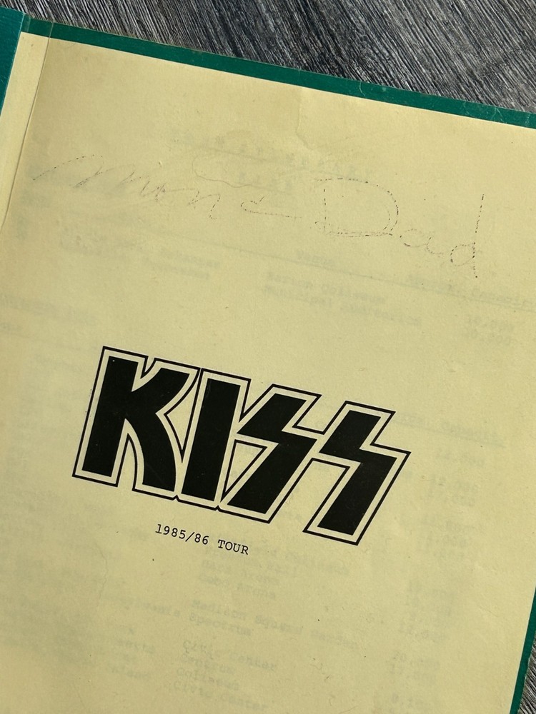 KISS Tour Itinerary Book Asylum Concert ERIC CARR Vintage Kiss Memorabilia