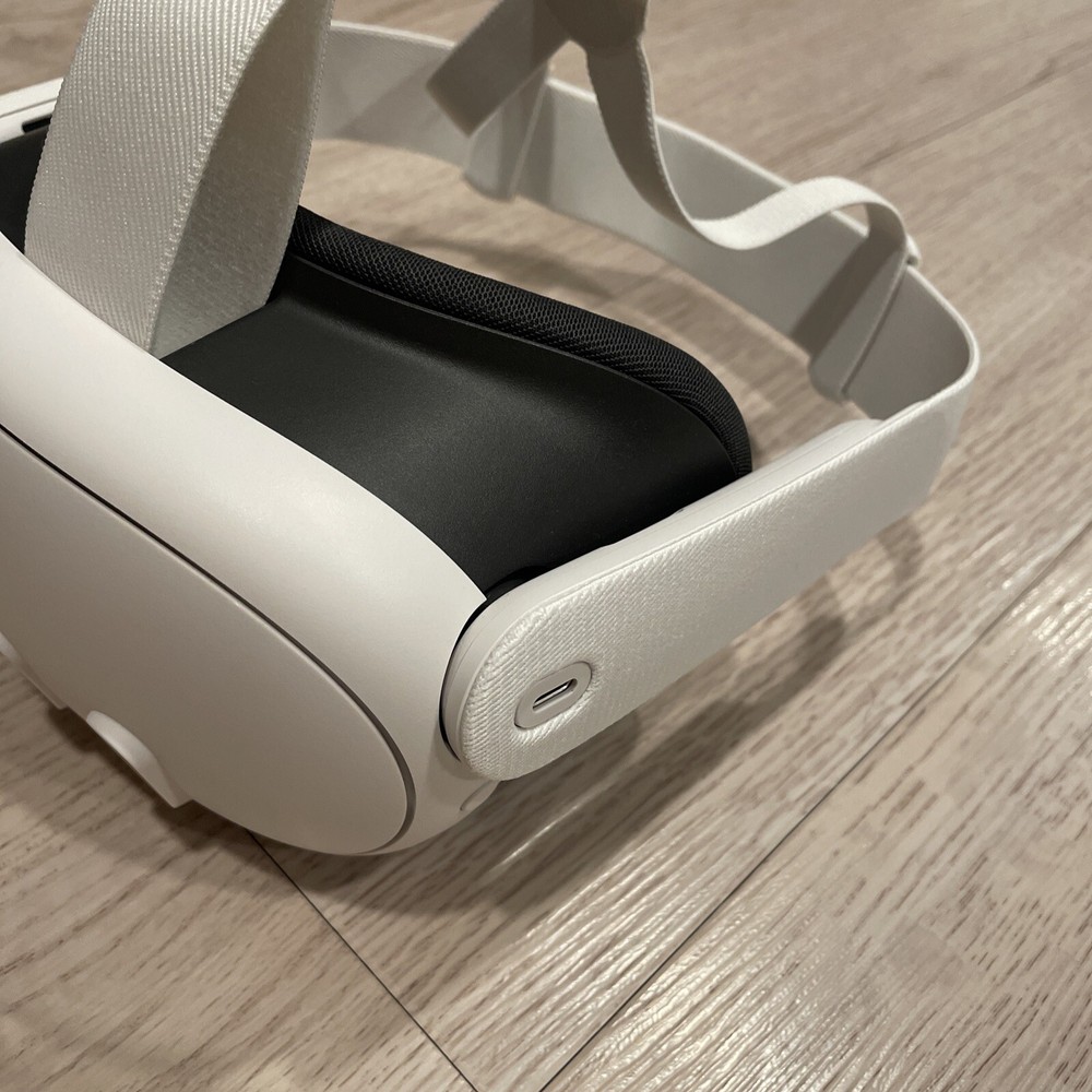 Meta Quest 3 512GB VR Headset ONLY - White