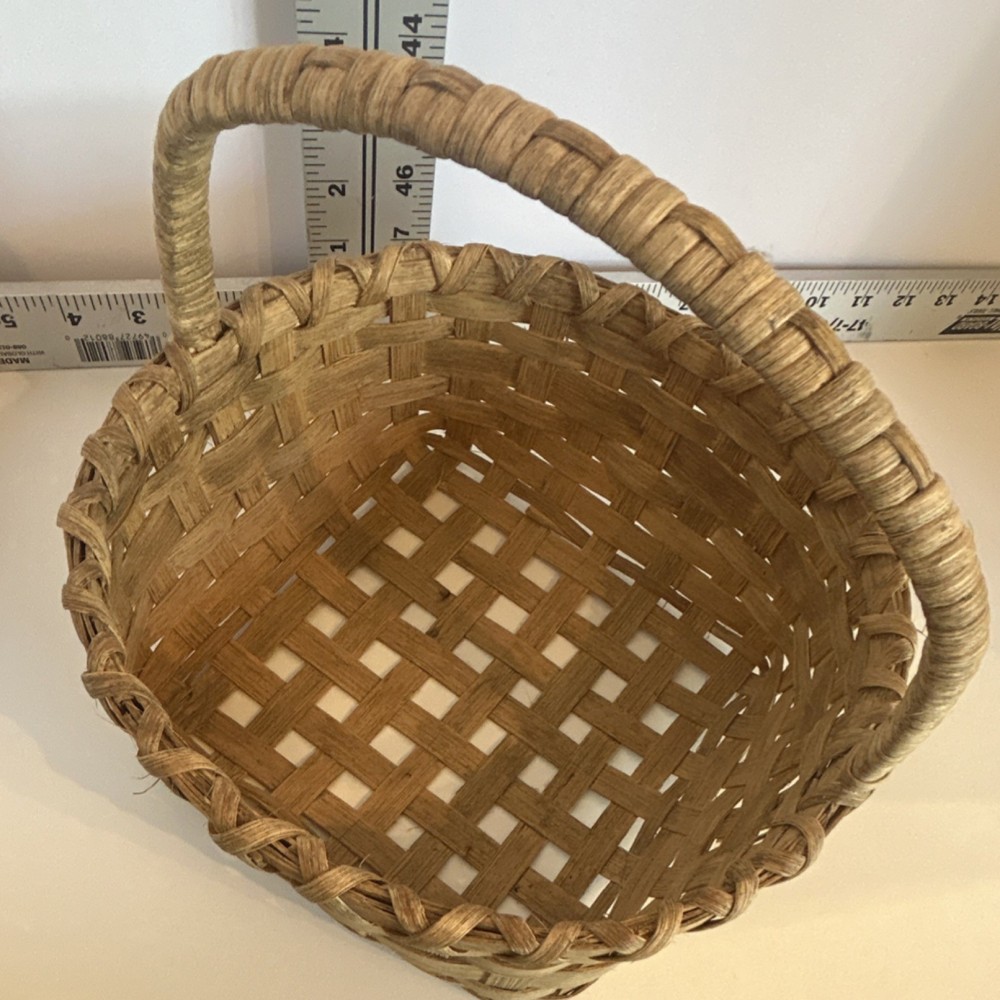 Handmade Easter basket Wicker Braided Round Basket Brown Medium With Handle