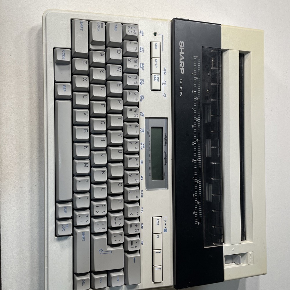 Sharp PA-950W Compact Portable Digital Typewriter