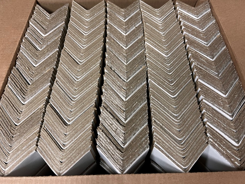Edge Protectors 2x2x2.5x.120, 1800/case