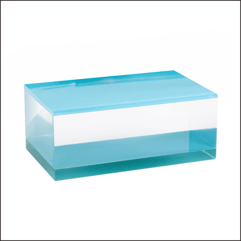 Optical Display - d7.LTB - Large Rectangular Acrylic Block in Light Blue