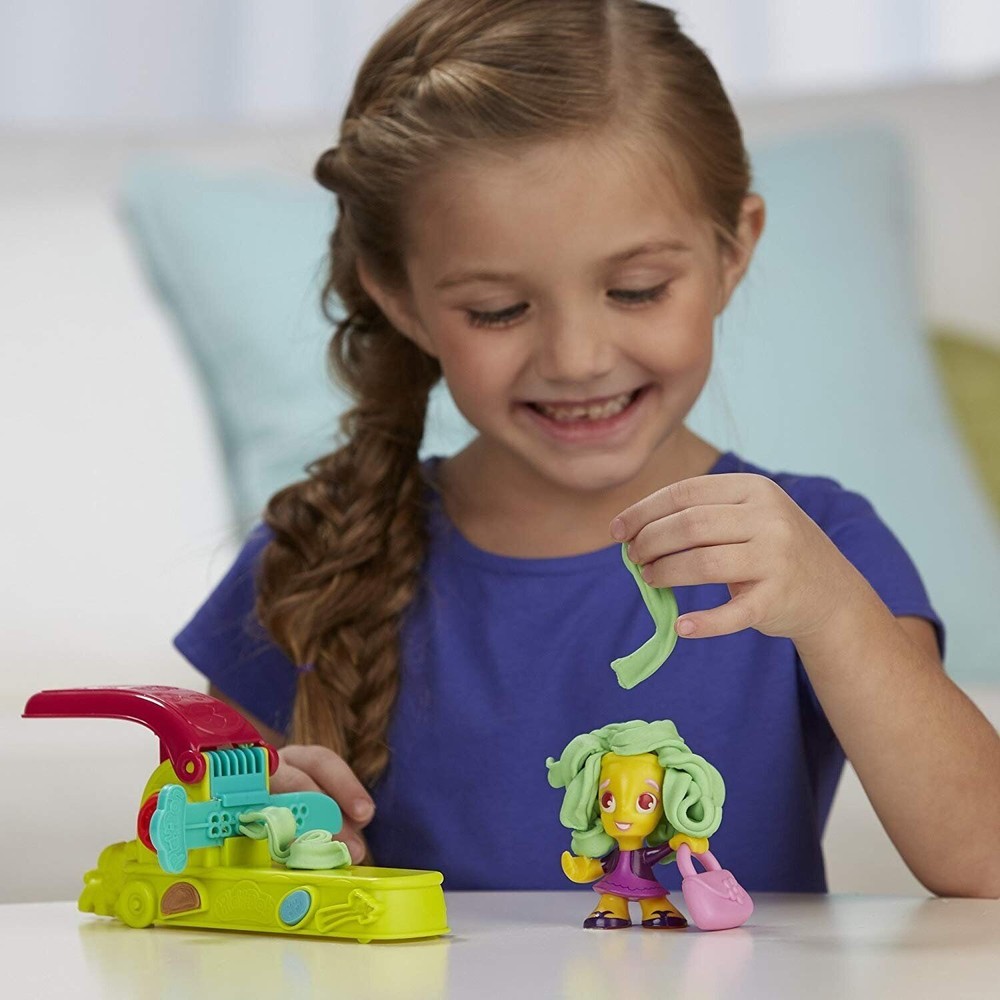 Play-Doh Town Shape and Make Market