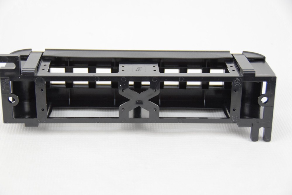 ICC IC107BP8VB 8-Port Flush Patch Panel Vertical Wall Mountable