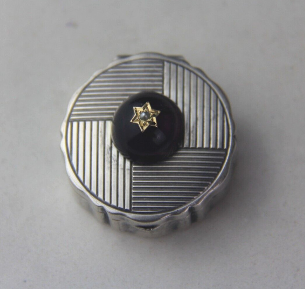 German 800 Silver Round Pill Box w/ Round Amethyst Cabochon & Seed Pearl on Lid