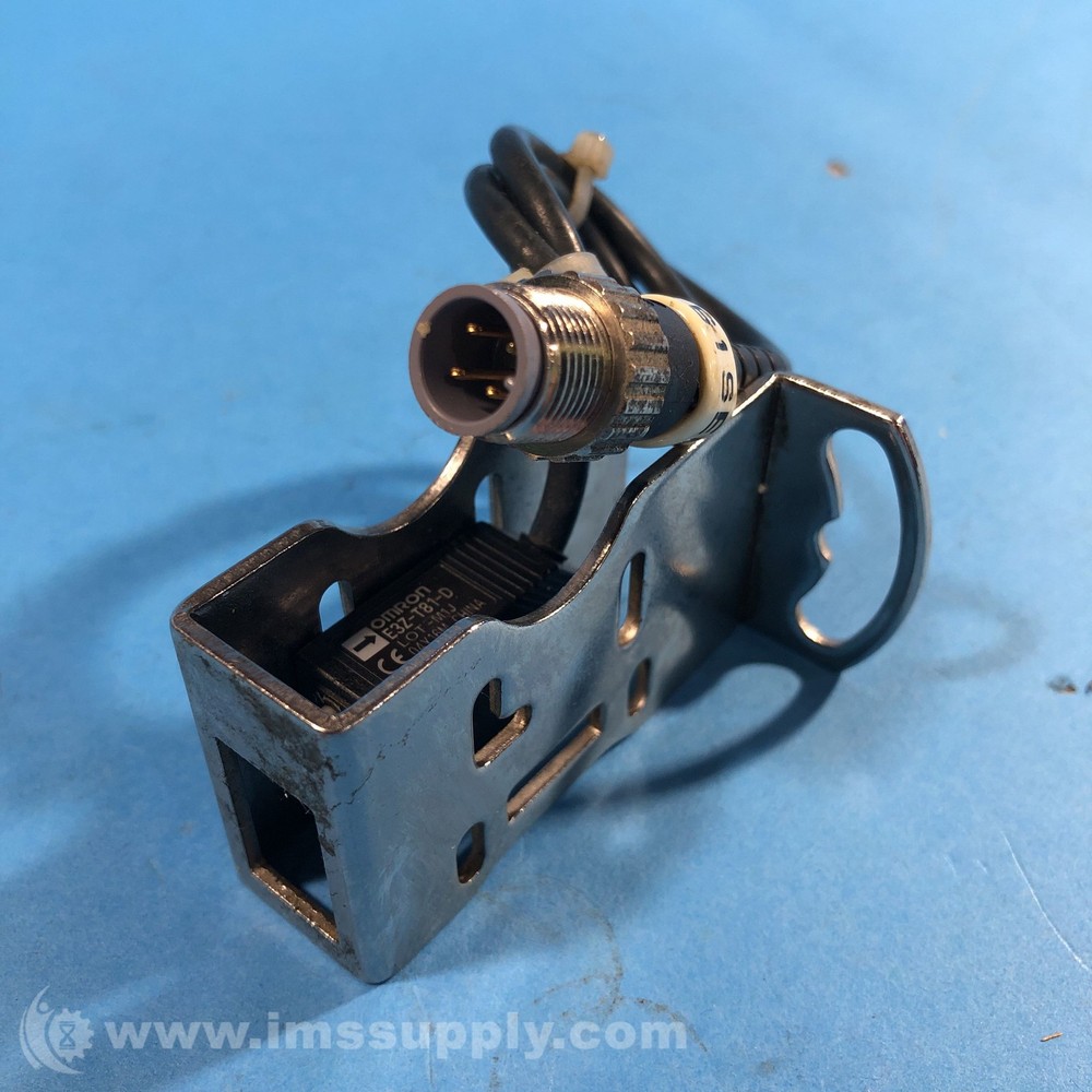 Omron E3Z-T81-D Photoelectric Sensor Switch 5822