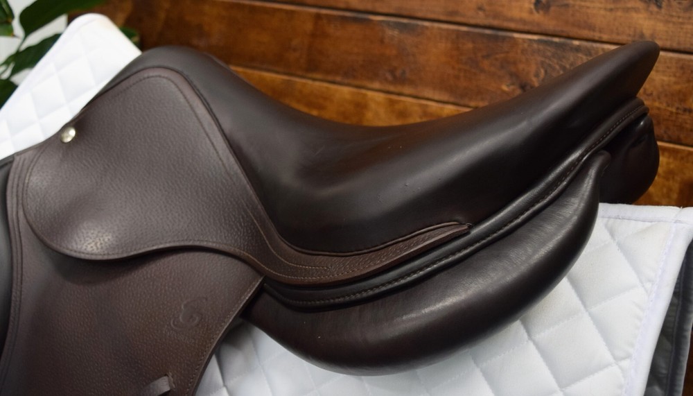 17.5" Forestier Ilium (2014) *Forward Flaps*