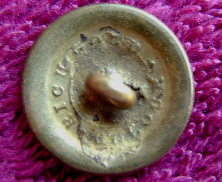 (2) NON DUG CIVIL WAR FLOWER CUFF SIZE ONE - PIECE BUTTONS