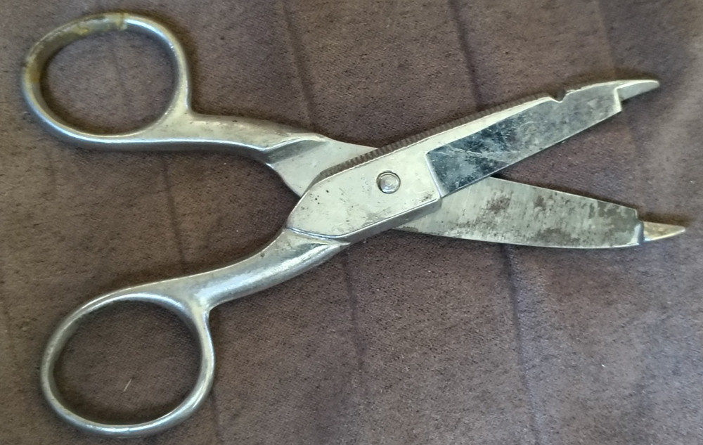 Vintage Wiss Bell System D Electricians Scissors
