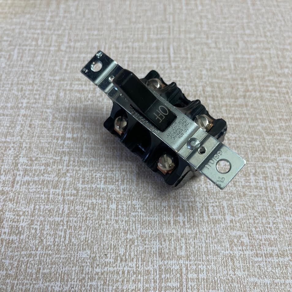 Eaton AH6810U Arrow Hart 30A 2 Pole Manual Motor Controller