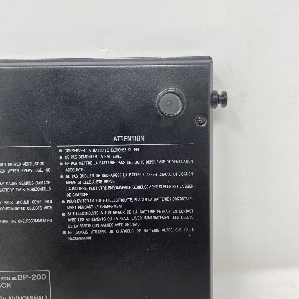 Original Battery pack Attachment model BP-200 For SONY cd player-untested