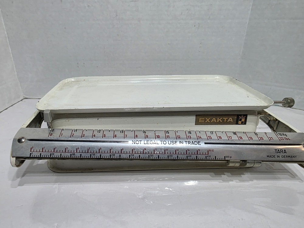 EXACTA Manual Weight Scale White w/Tray  Germany