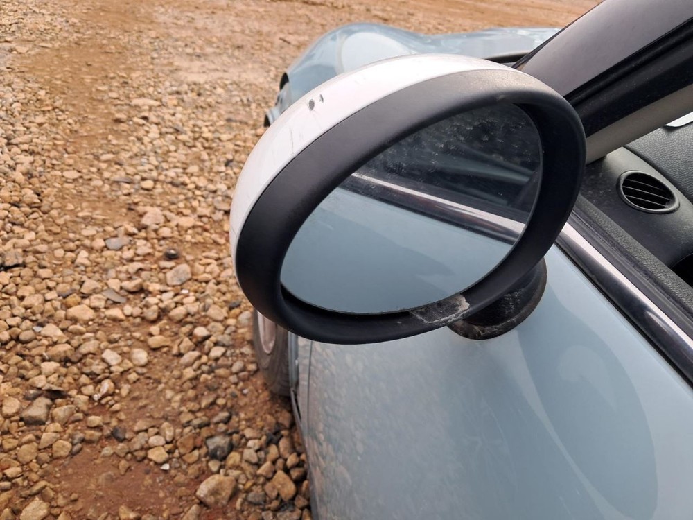 MINI 1 2012 Glove Box 4883979