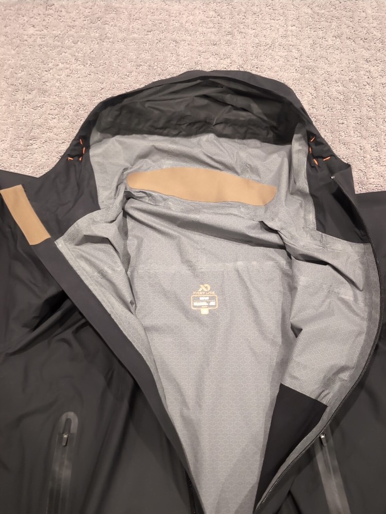 First Lite Vapor Stormlight Rain Jacket Large Black Free Ship!