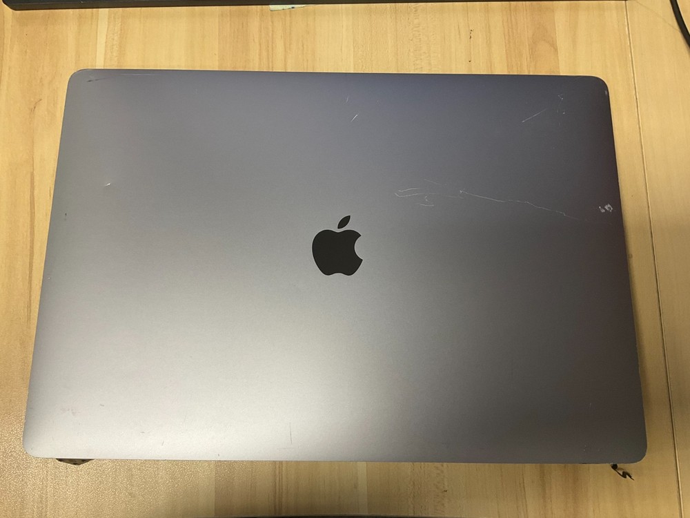 Apple MacBook Pro 16in A2141 Replacement LCD Screen Assembly Gray Grade C