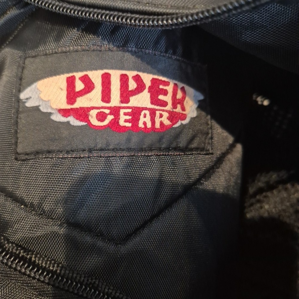 US Army One Strap Backpack 22x16 Black Missing One Zipper