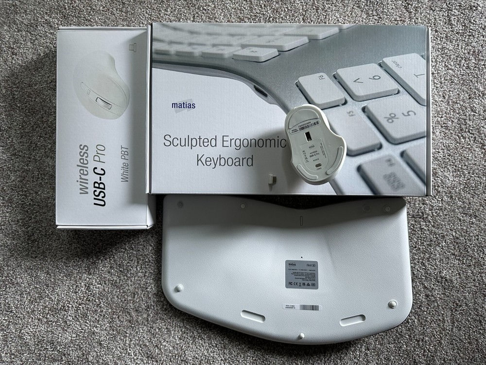 Matias Sculpted Ergonomic Rechargeable Keyboard for Mac - Keyboard Mouse Bundle