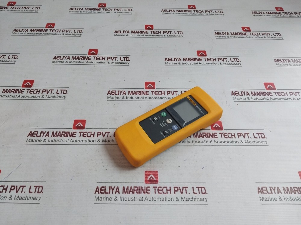 FLUKE 925 Impeller Anemometer Meter Wind Velocity Temperature 018001064